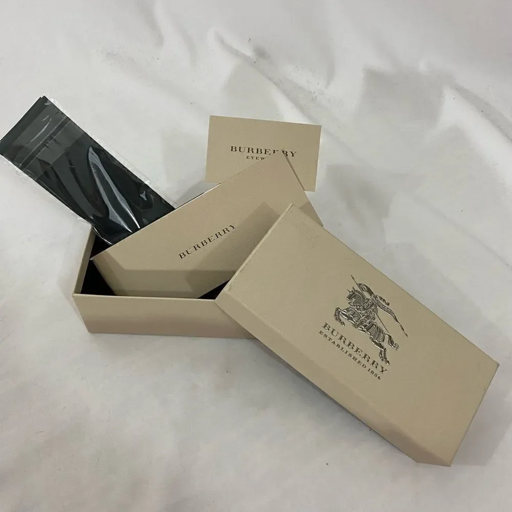 Authentic Burberry EMPTY Sunglasses Box - Picture 2 of 4